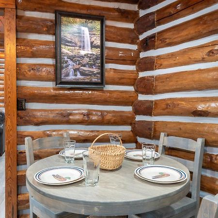 Buckhorn Hideaway By Stony Brook Cabins Gatlinburg Buitenkant foto